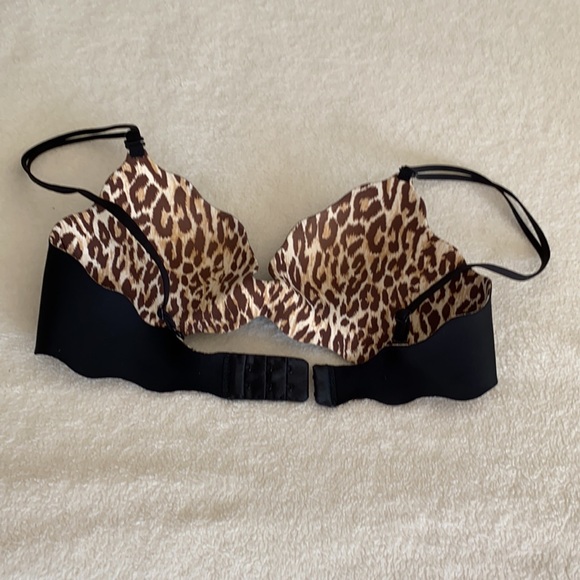 VS very sexy bra - Picture 3 of 3